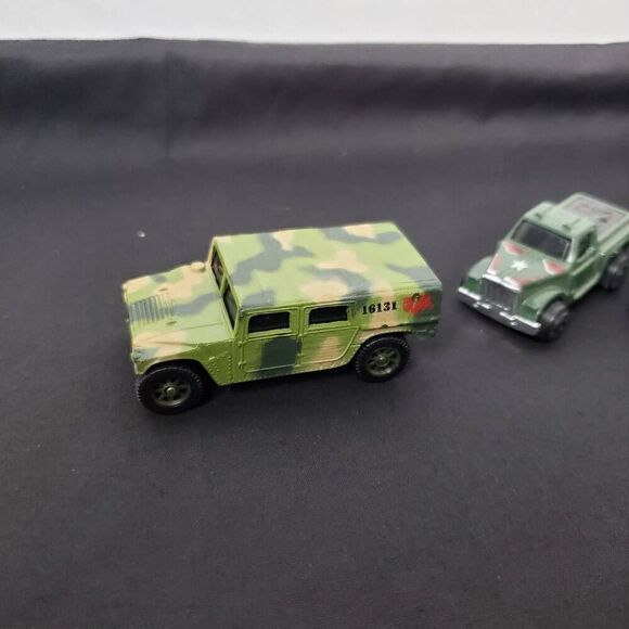 Lot ARMY Maisto HUMVEE military Vehicles Plastic Toys - Picture 2 of 6